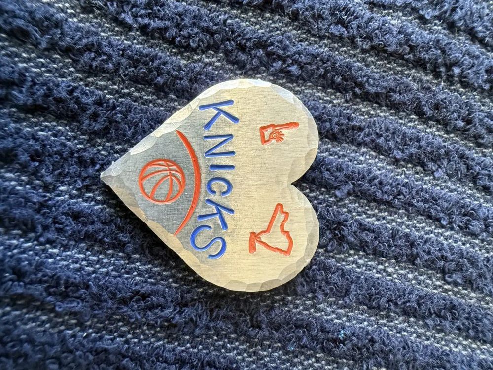Knicks Golf Ball marker 1