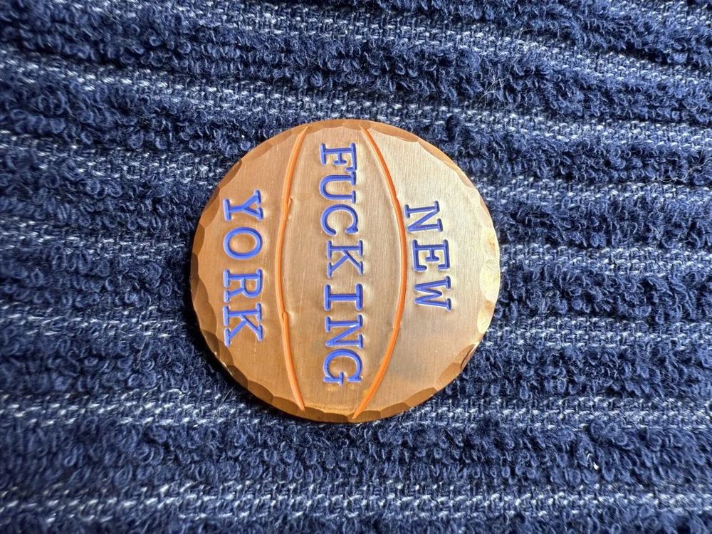 Knicks Golf Ball marker 10